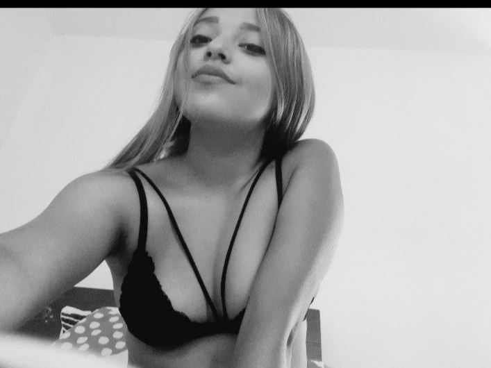 JulietaGonzalez immagine del profilo del modello di cam