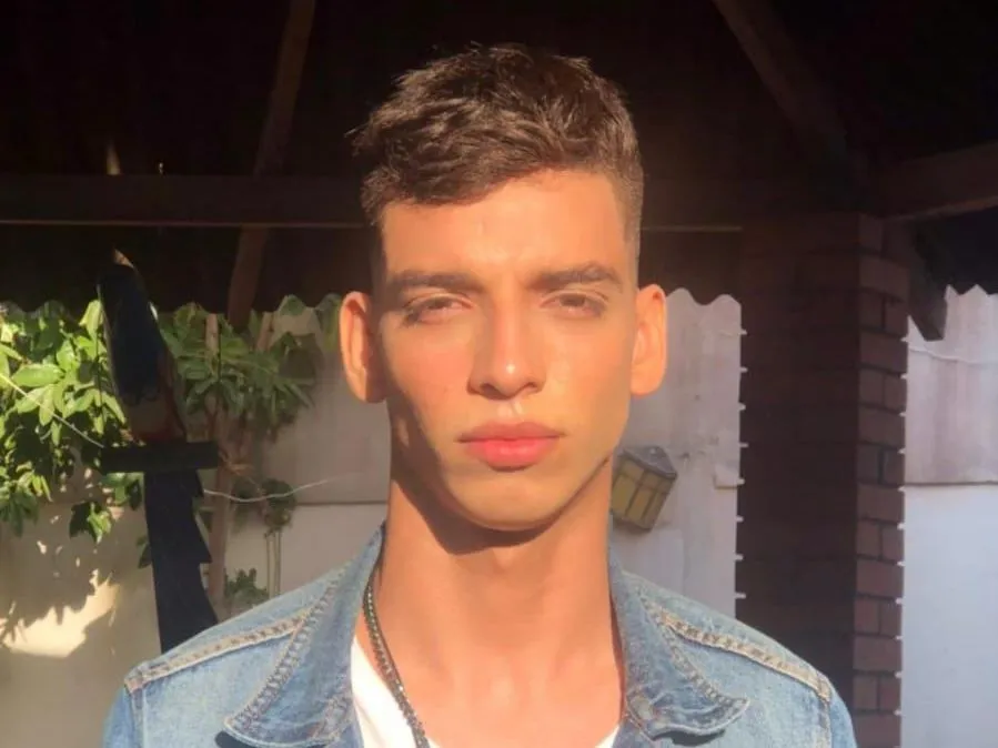 Imagen de perfil de modelo de cámara web de EithanConnor