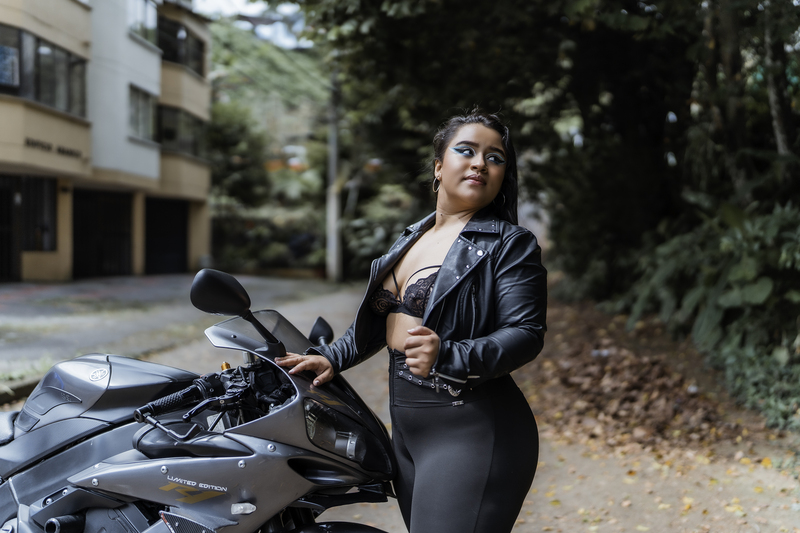 Intérprete ElaBourn Foto 8