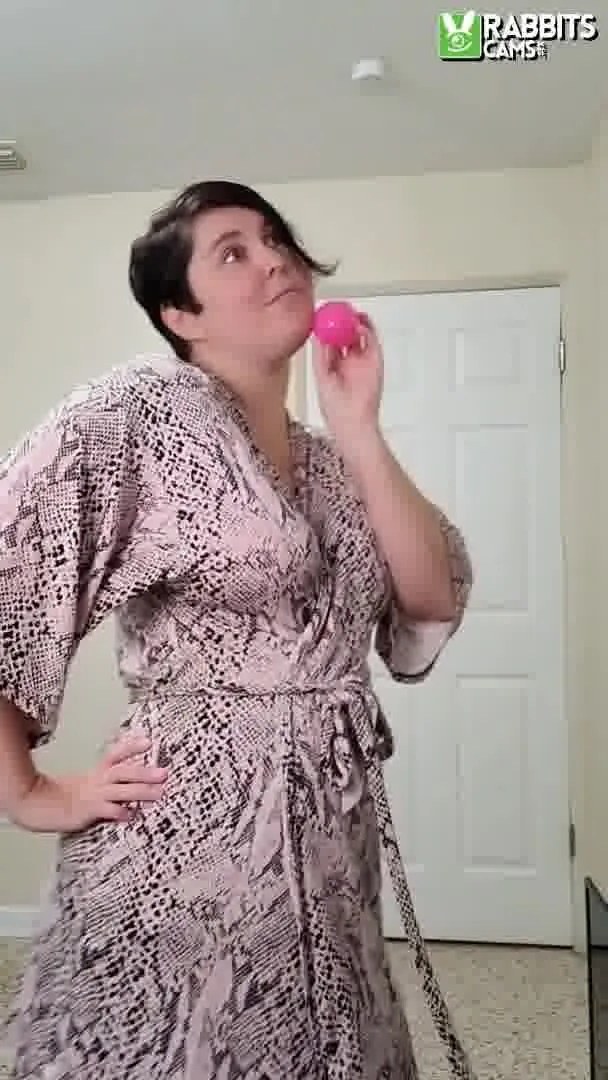 Artist Siren_Cove Video 1