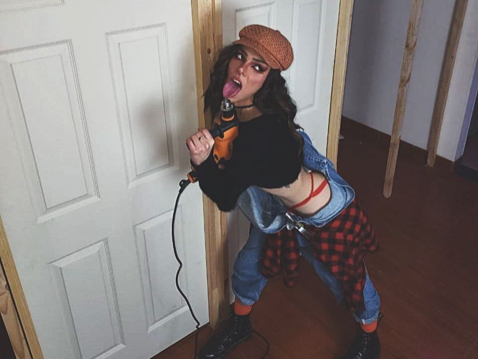 Imagen de perfil de modelo de cámara web de LucyVendetta