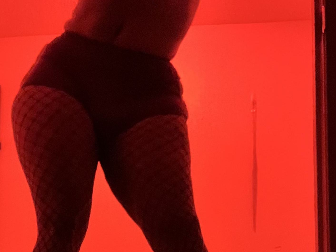 Luxuriana cam model profile picture