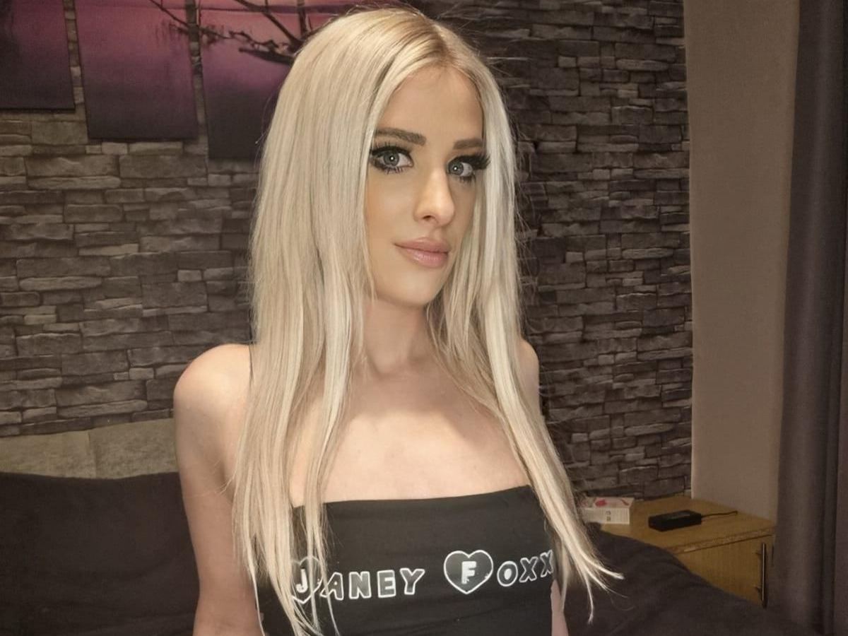 Profilbilde av JayneyFoxx webkamera modell