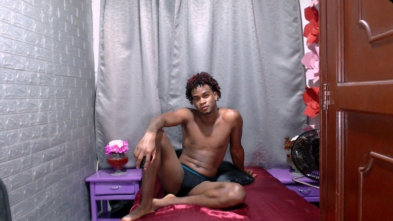 Performer BIGERJack Photo 11