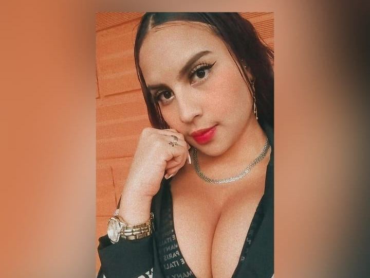 Imagen de perfil de modelo de cámara web de lizbethRose101