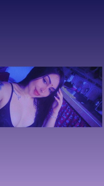 Intérprete ManelikWhite Foto 7