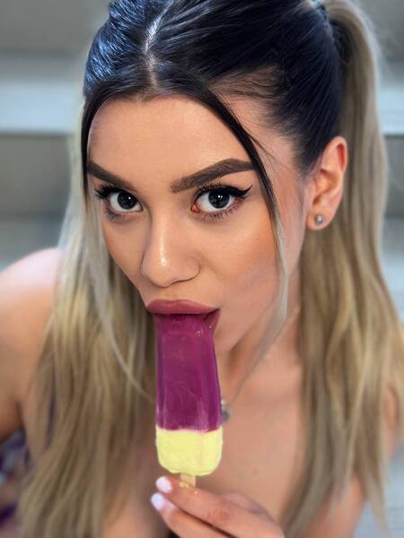 Artist AnastasiaLenster Foto 6