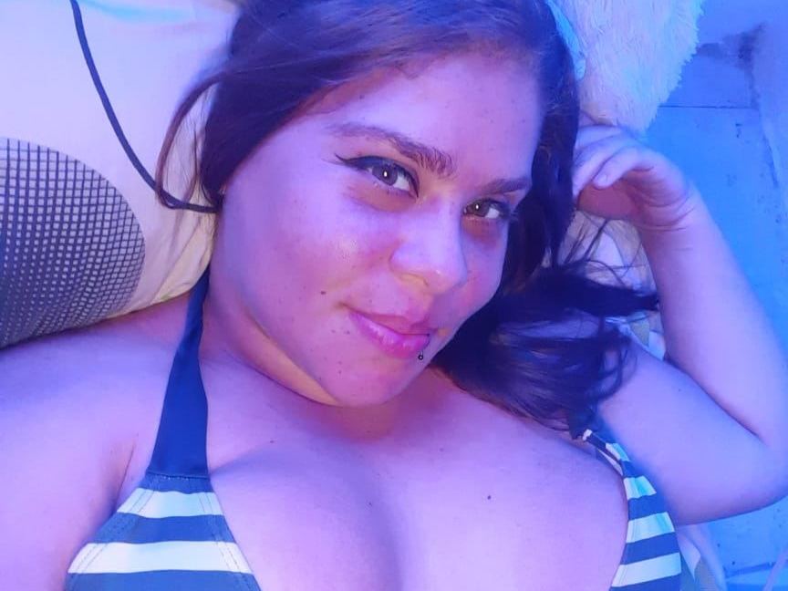 Imagen de perfil de modelo de cámara web de dirtyvalery