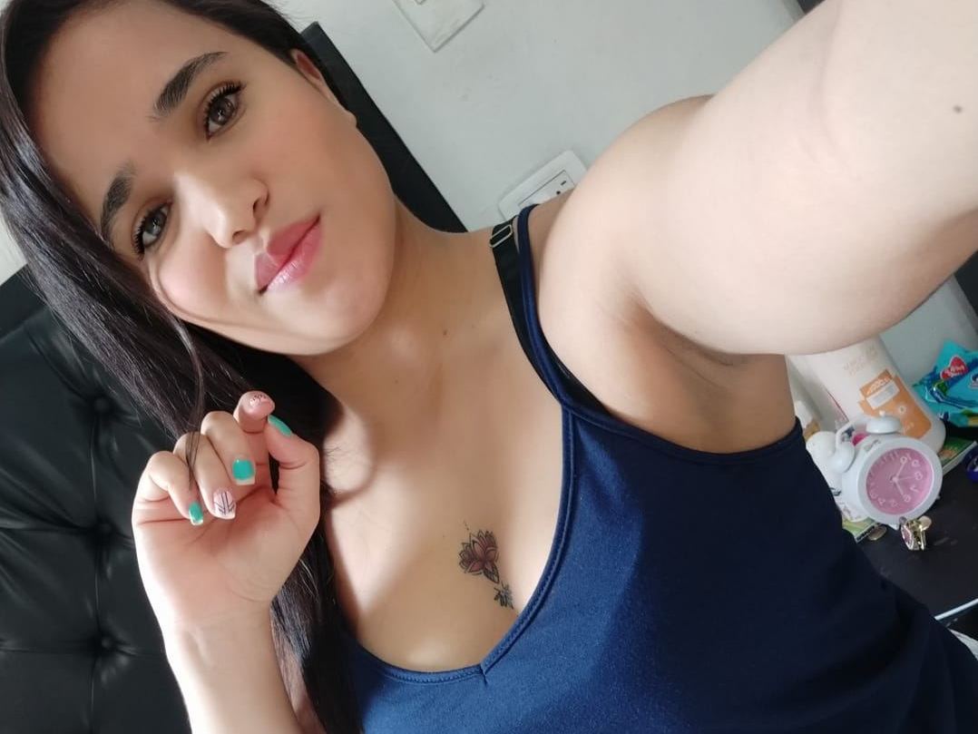 Image de profil du modèle de webcam Andresaez24