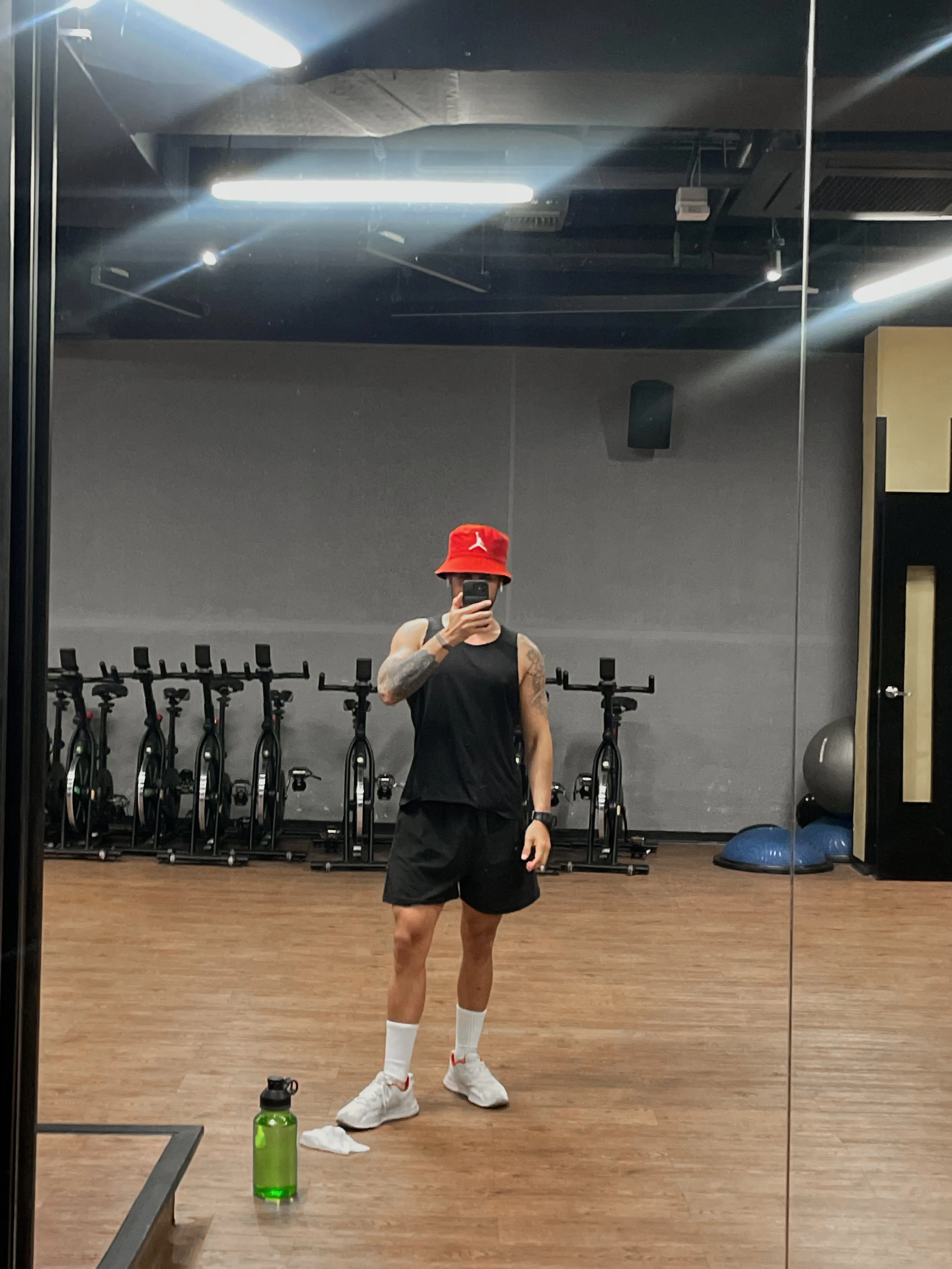 Interprète TrevorHolmes Photo 1