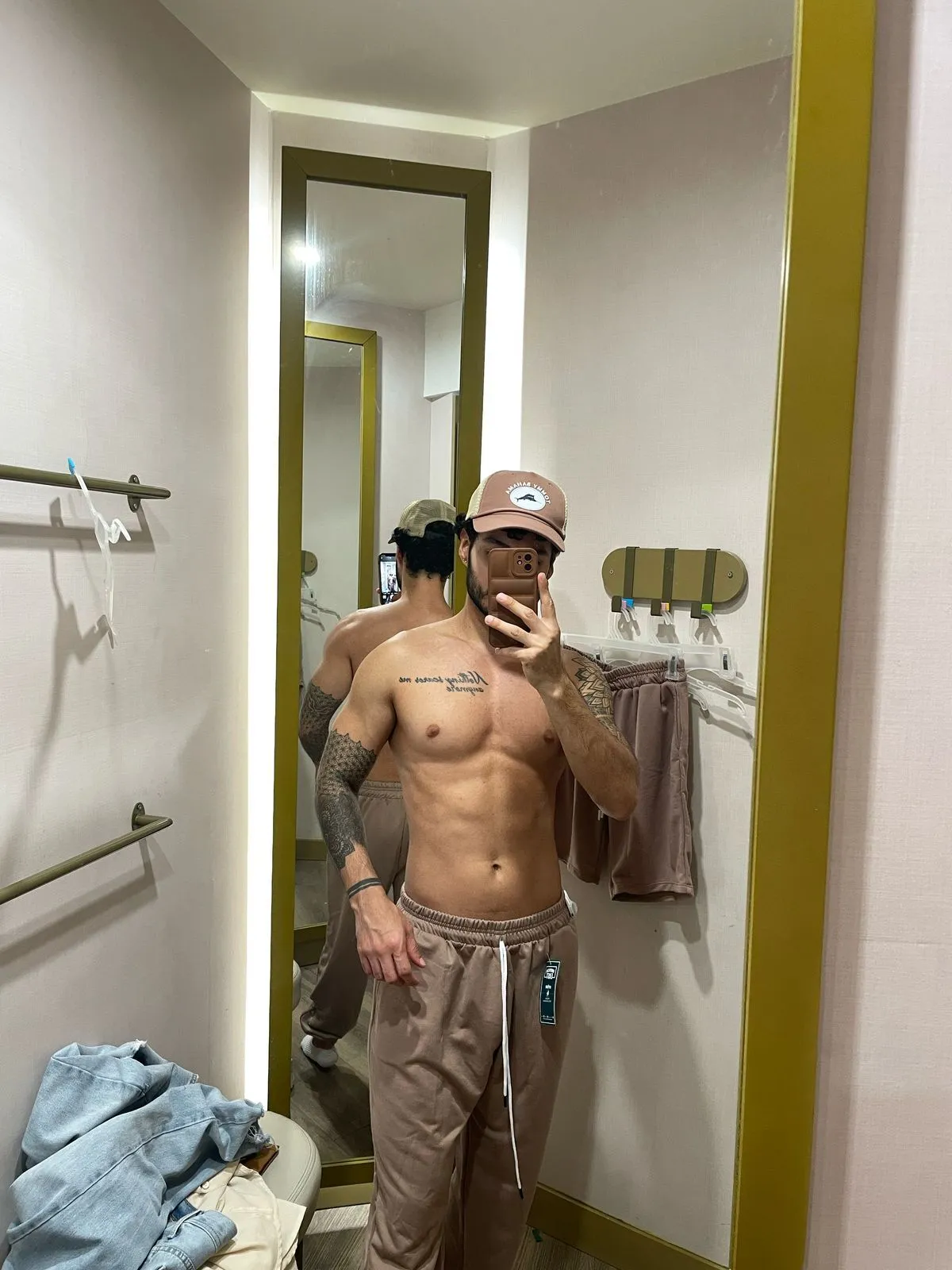 Interprète TrevorHolmes Photo 6