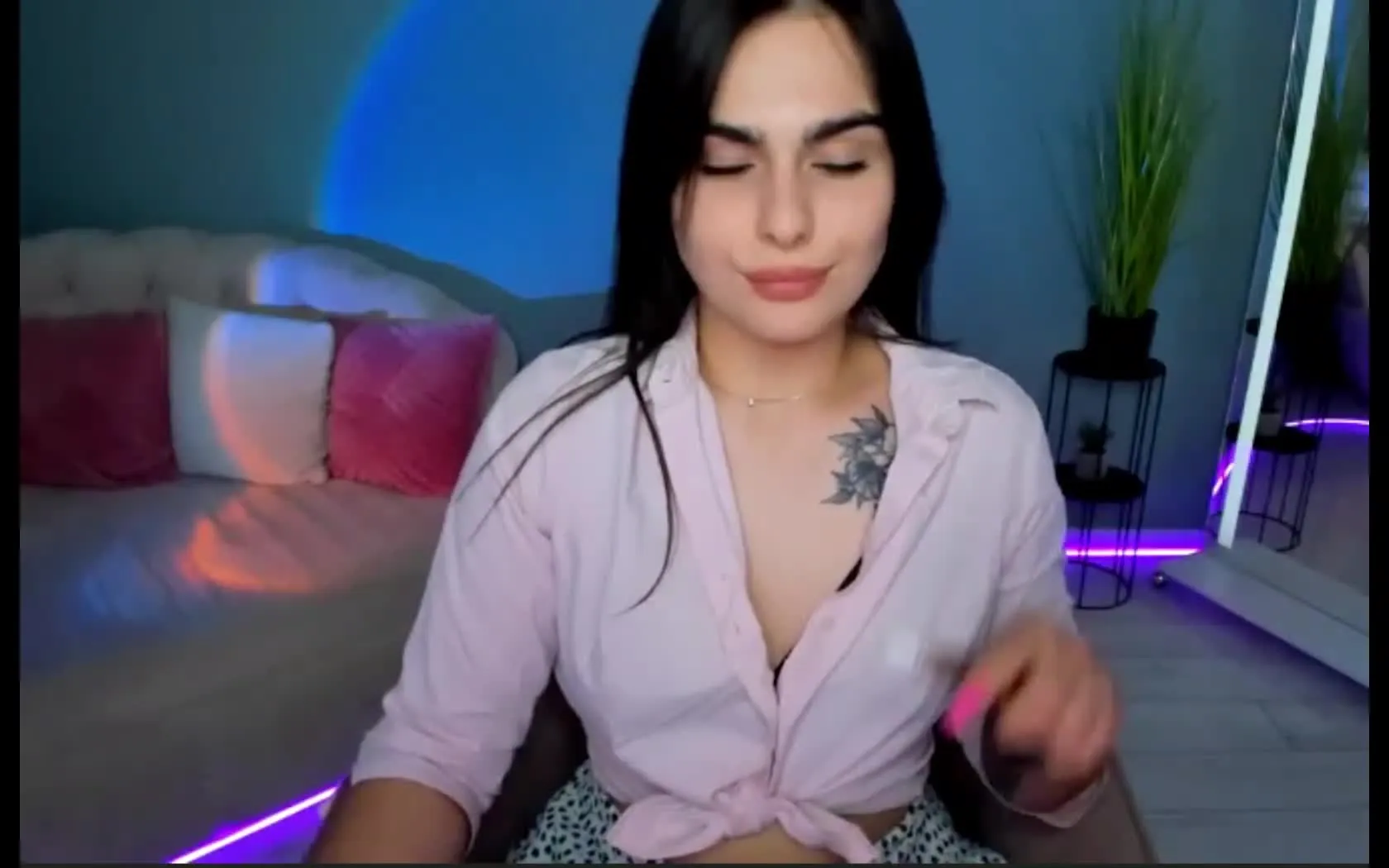 Intérprete MiiaRoss Video 1
