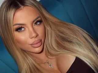 Imagen de perfil de modelo de cámara web de IvyRubens