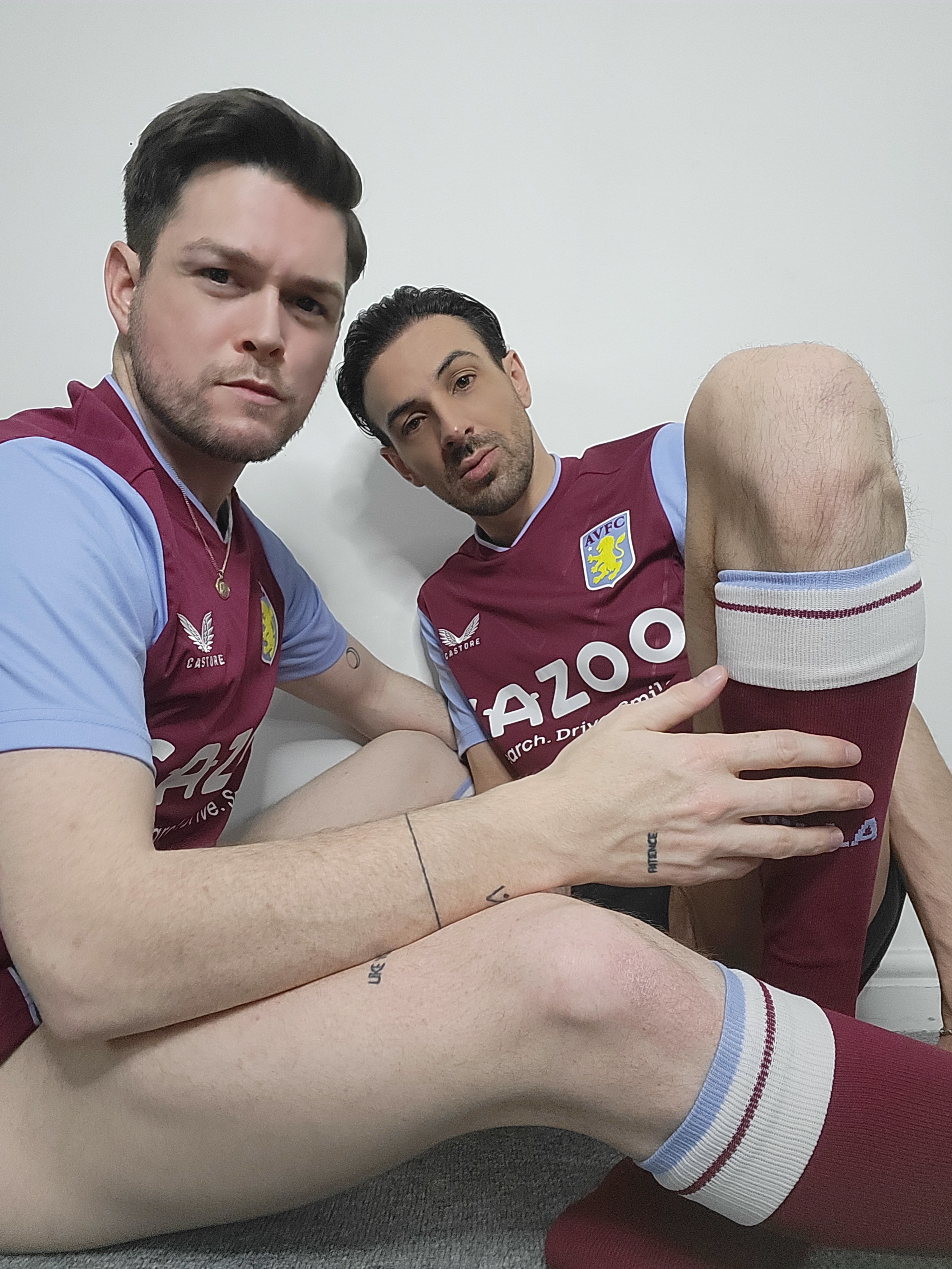 Artist Twotwinkhusbands Foto 7