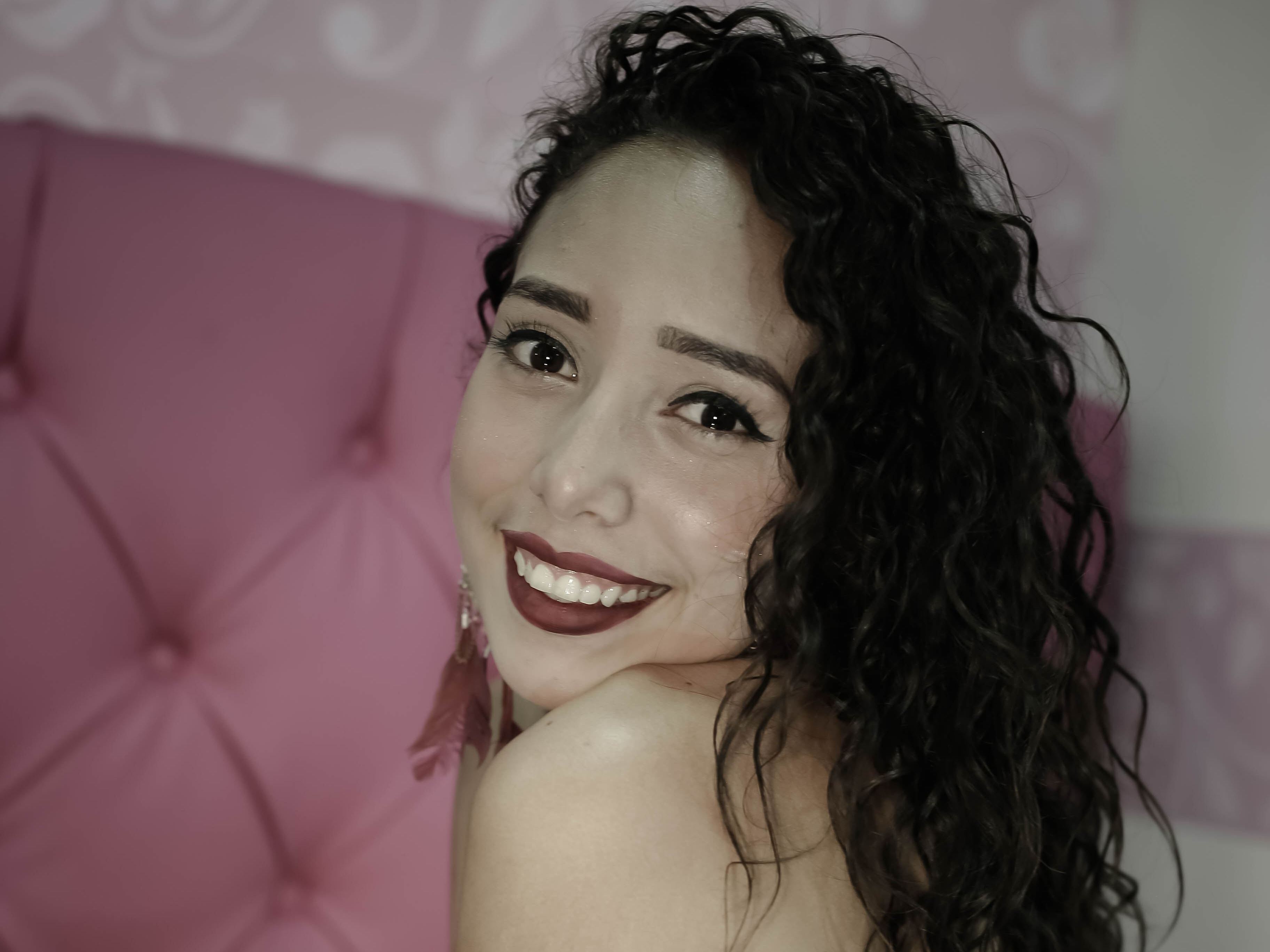 RossBrunette profielfoto van cam model 