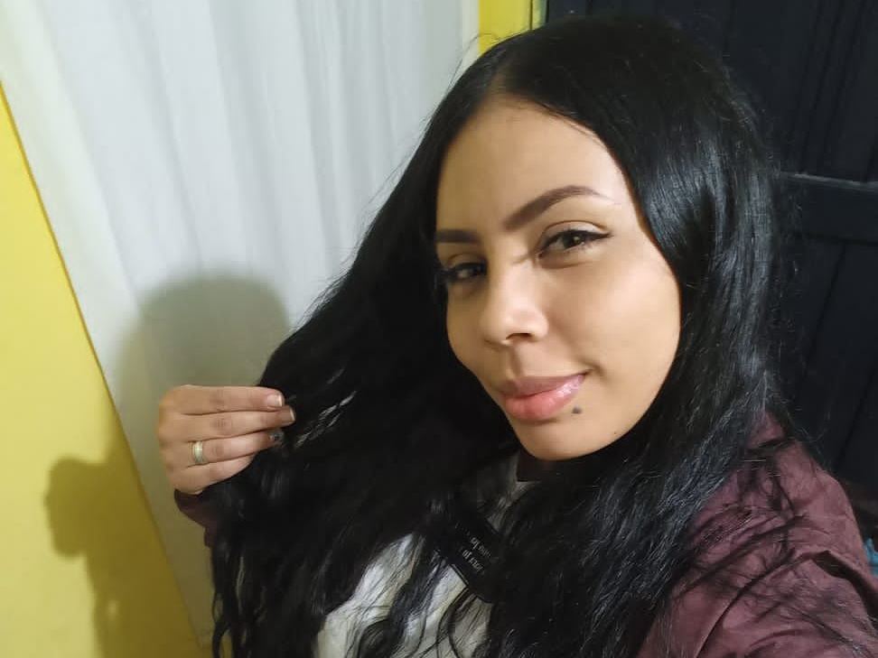 Foto de perfil de modelo de webcam de pocahontashott18 