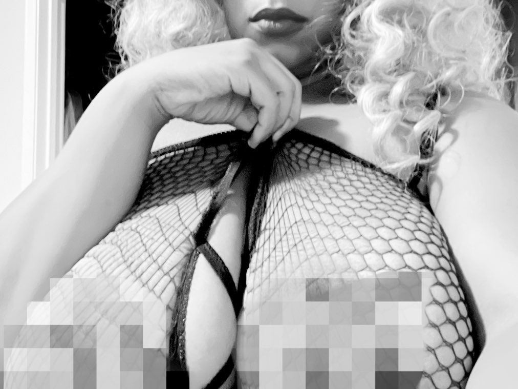 MistressCopperCreme cam model profile picture 