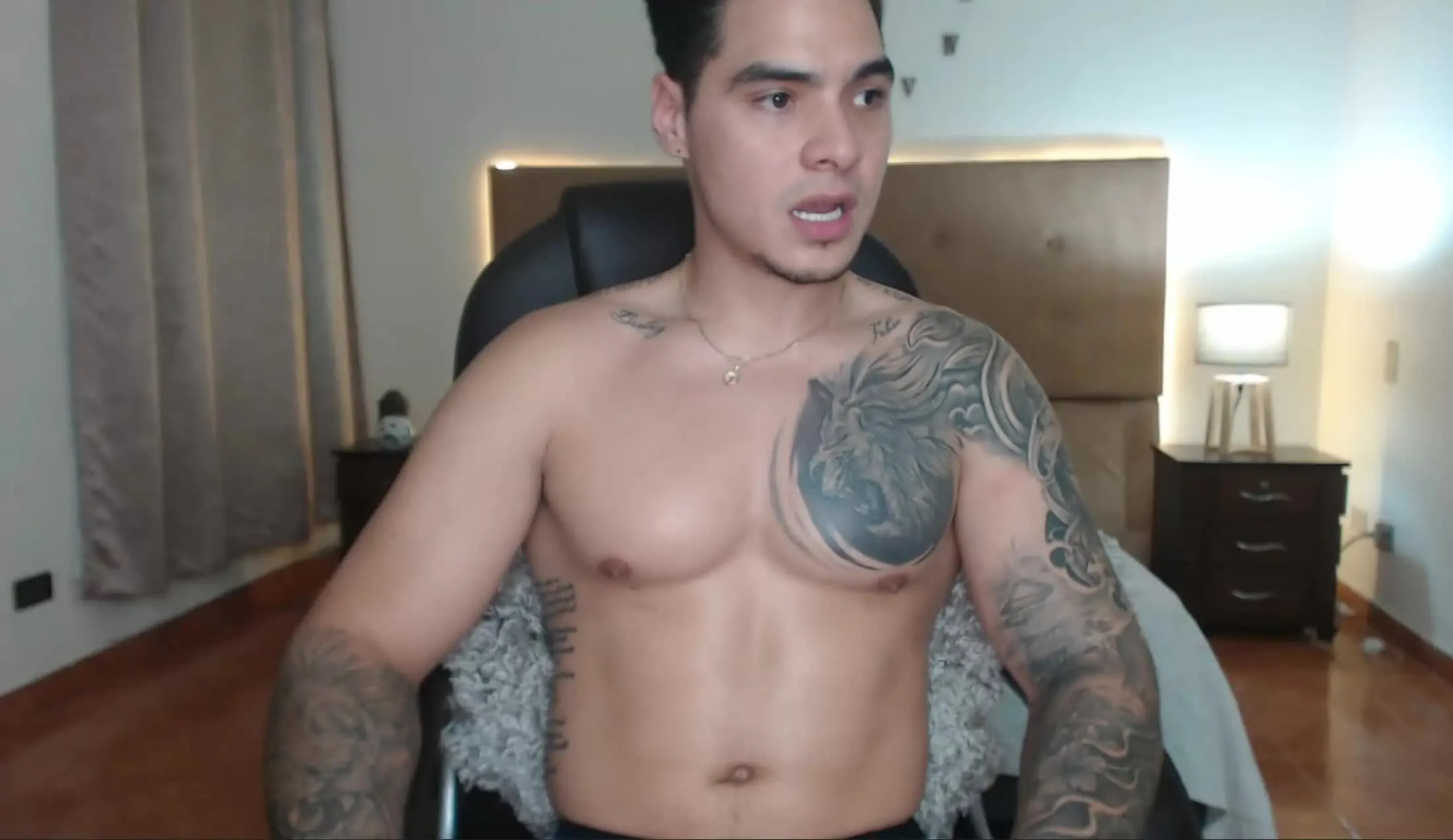 Intérprete StevenVelez055 Video 1