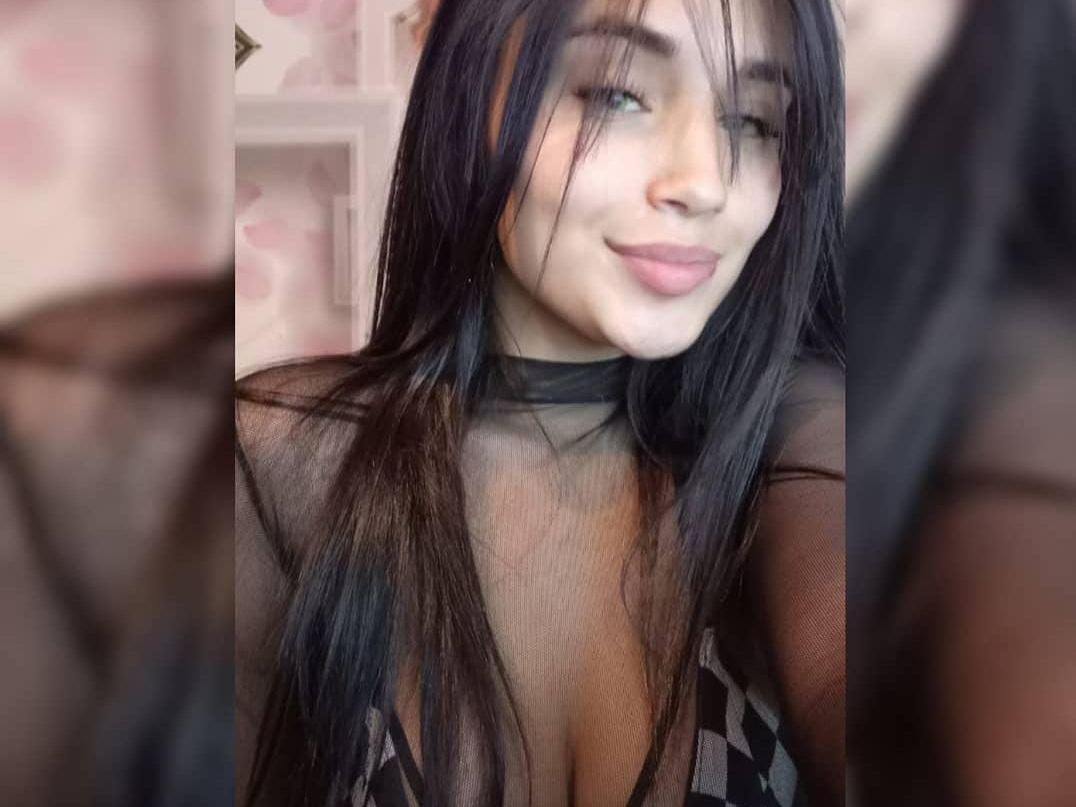 OhMyXimena immagine del profilo del modello di cam