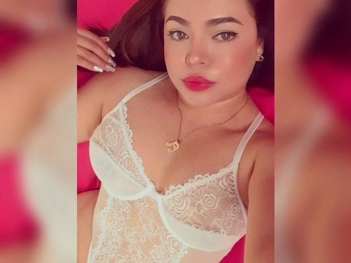 Image de profil du modèle de webcam AmelieBlu