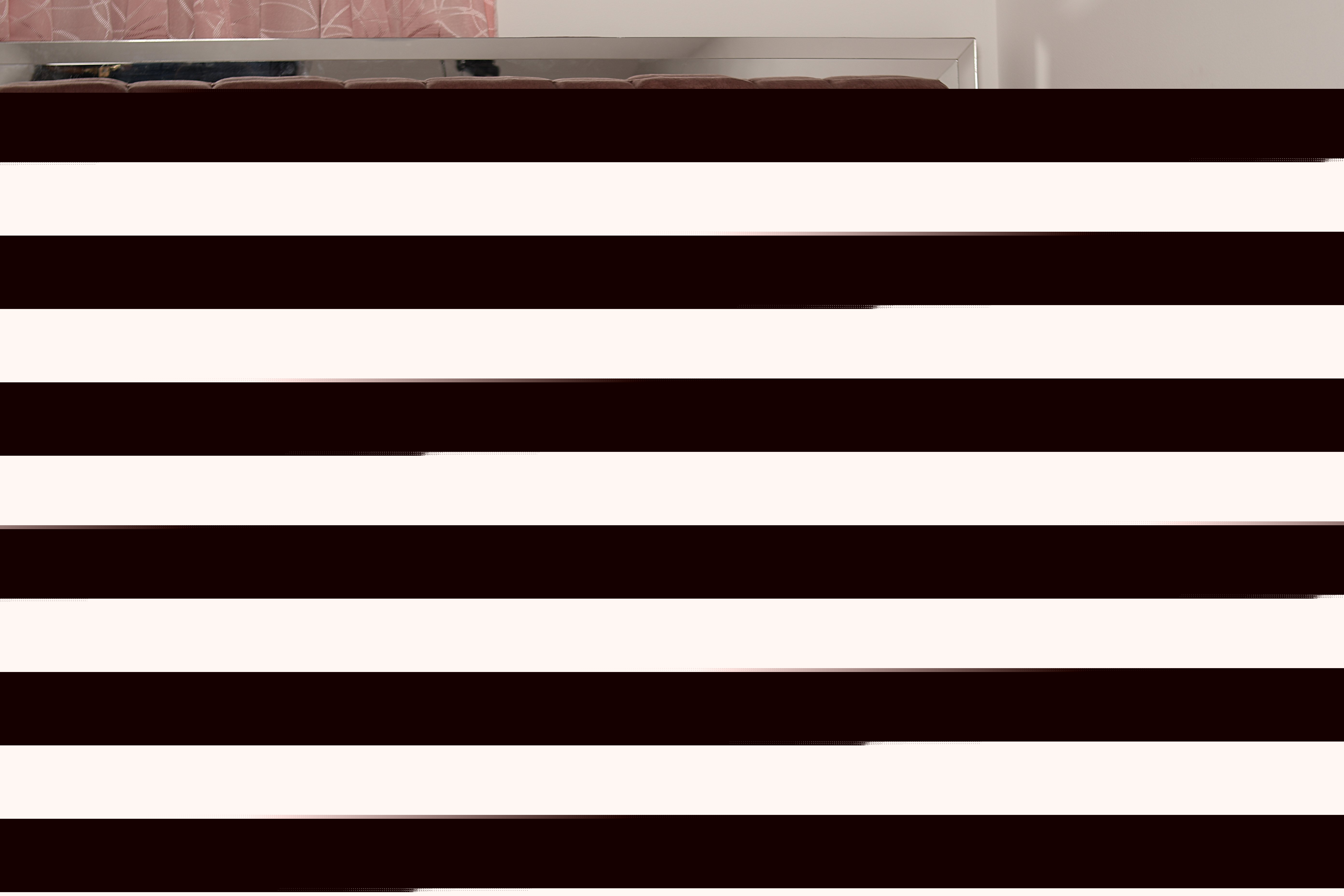 Darsteller NicolleThomson Foto 3