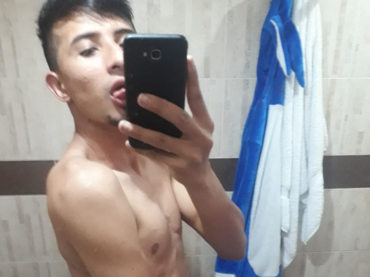 Foto de perfil de modelo de webcam de AaronSmithx 