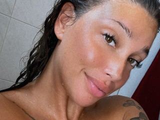 Image de profil du modèle de webcam Melisandree