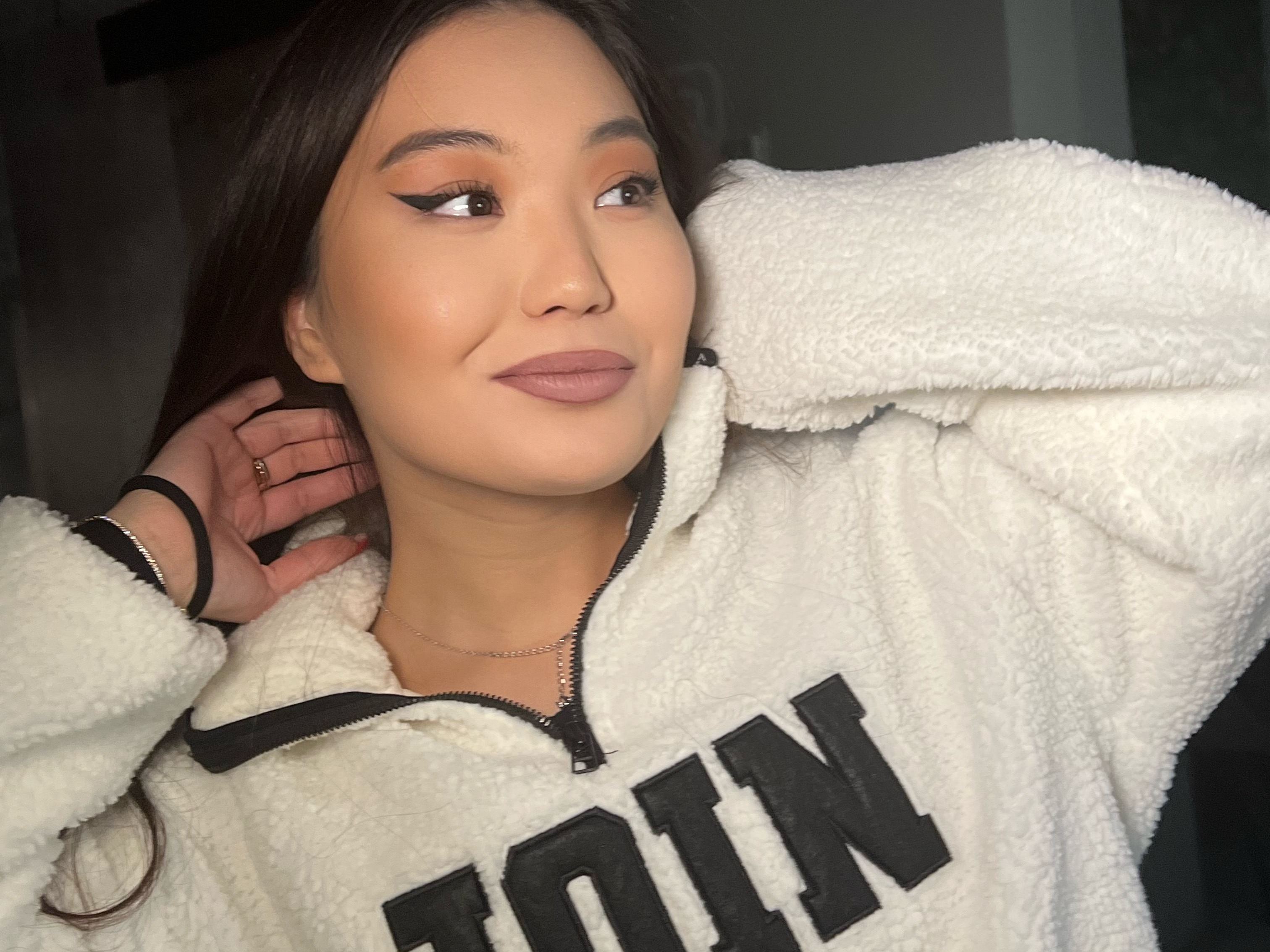 StacyAsian profielfoto van cam model 