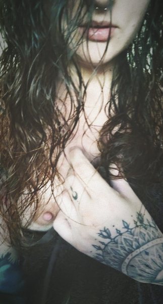 Performer FionaInk Photo 3