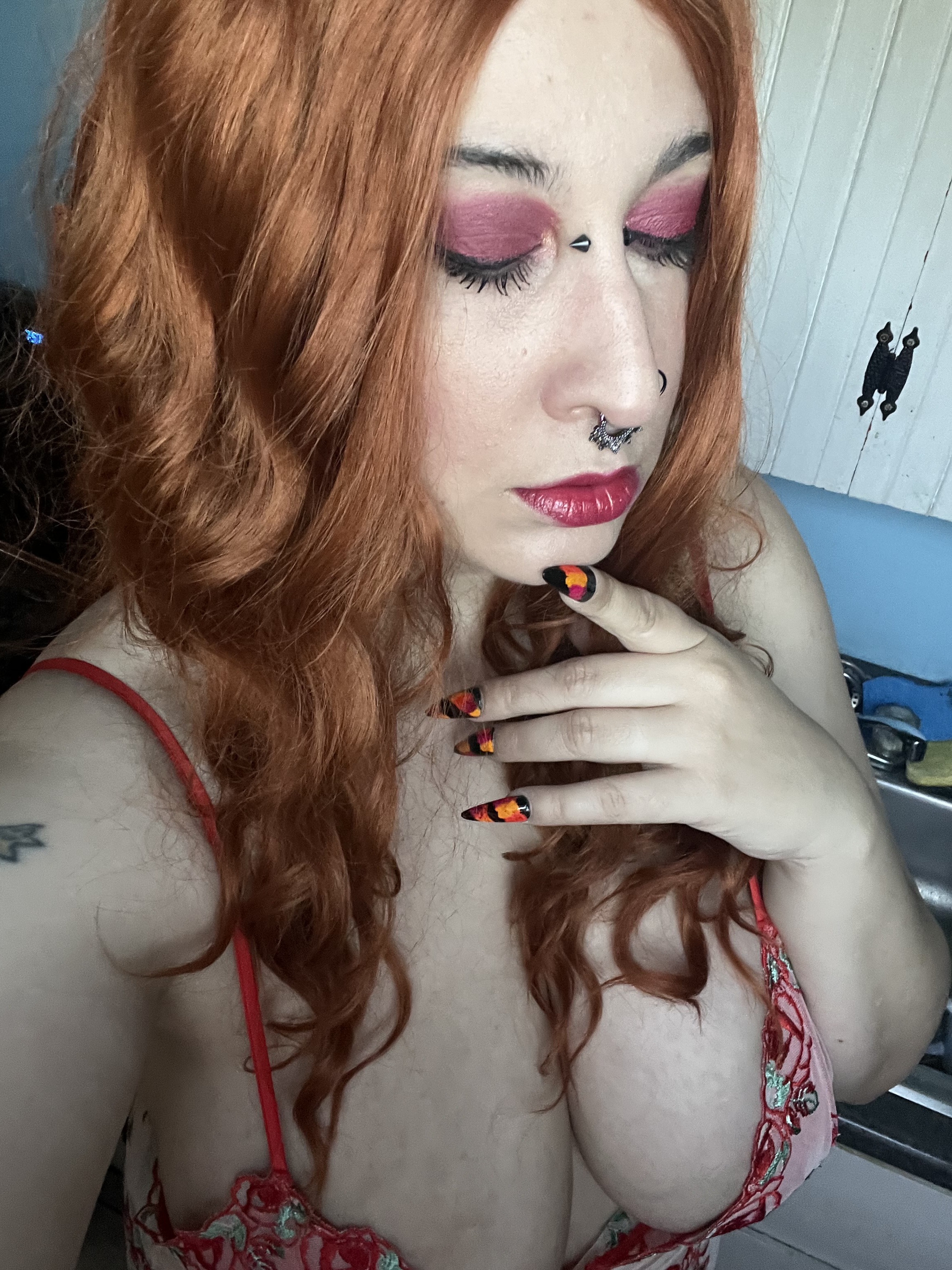 Performer ShaeWednesday Photo 9