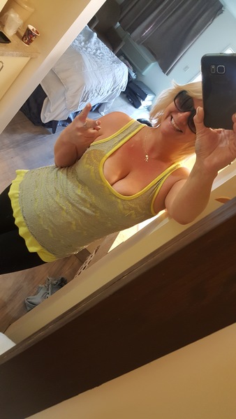 Performer TittyKittyXO Photo 9