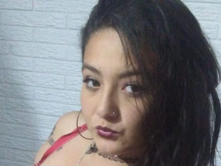 Imagen de perfil de modelo de cámara web de ScarlettNeo