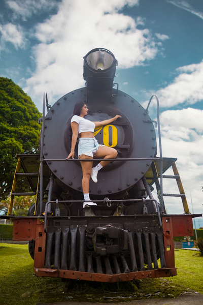 Performer AlissonTaylo Photo 5