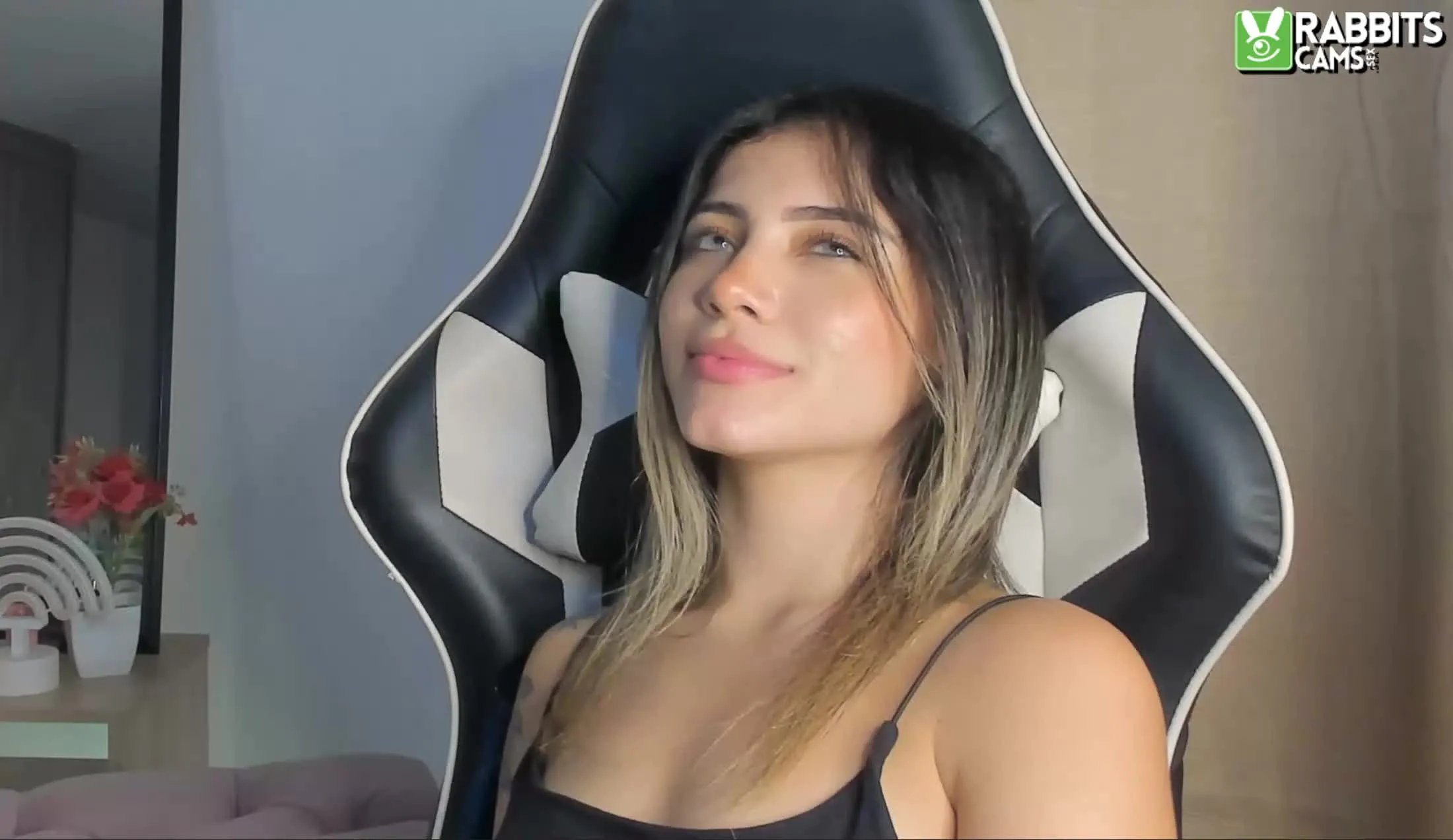 Artiest AliceCoupe Video 1