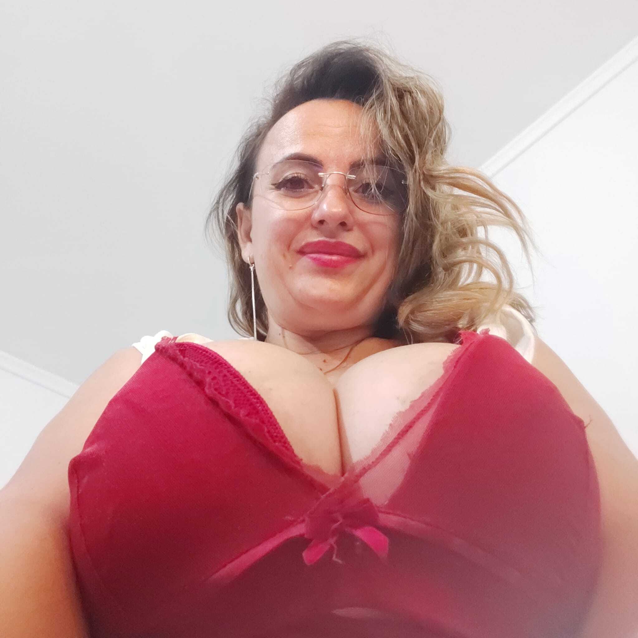 Artiest DANYIA Foto 4