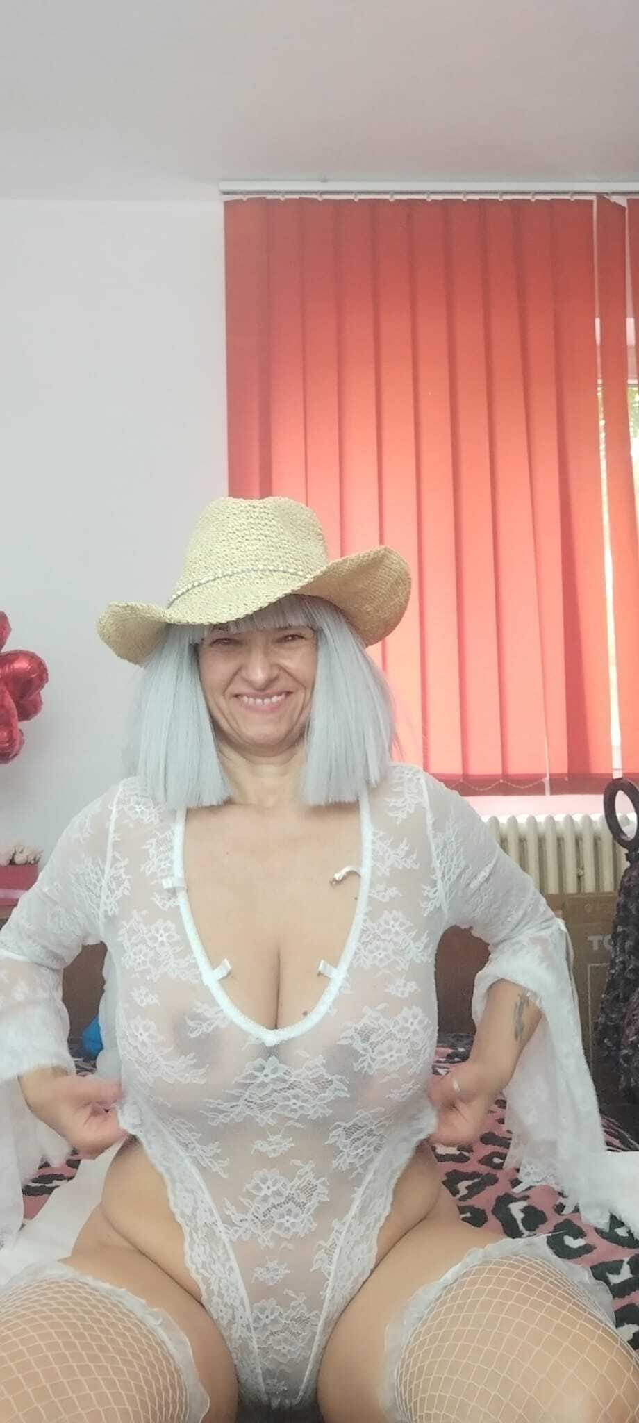 Intérprete MilfDolores Foto 10