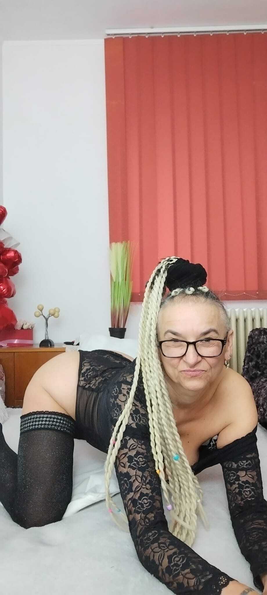 Intérprete MilfDolores Foto 6