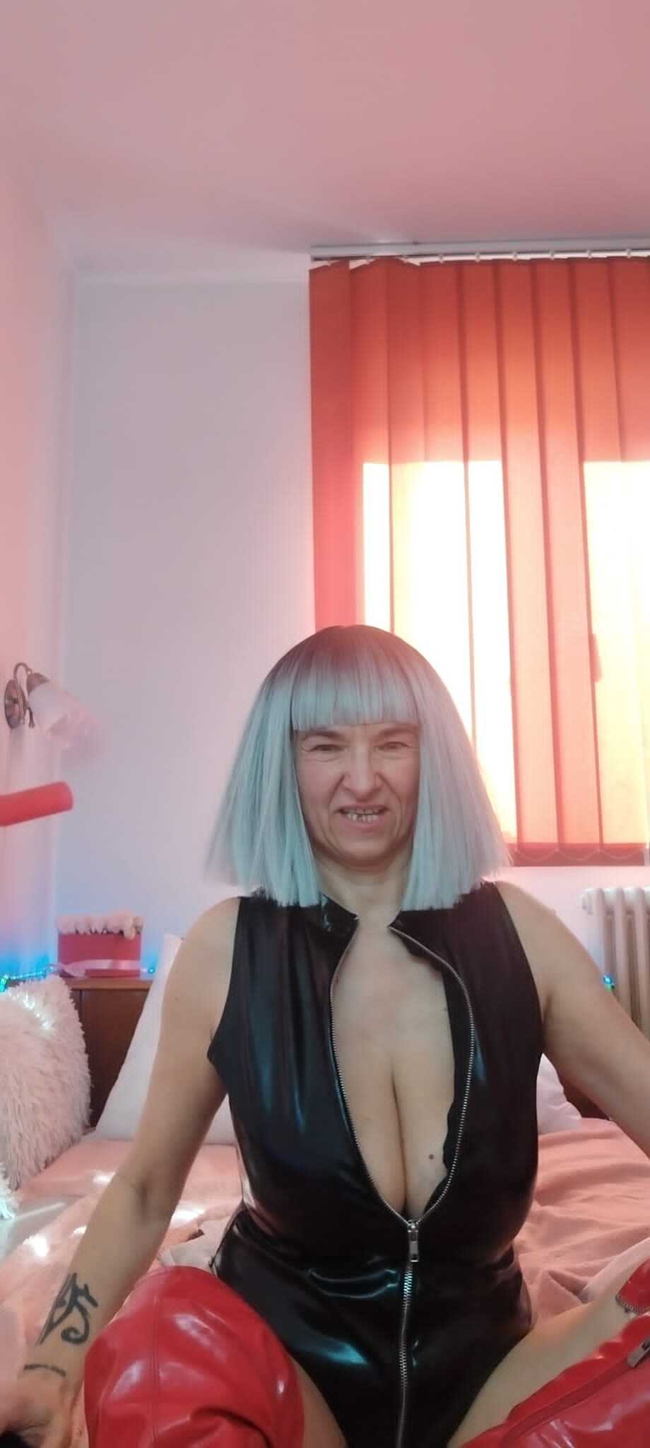 Intérprete MilfDolores Foto 2