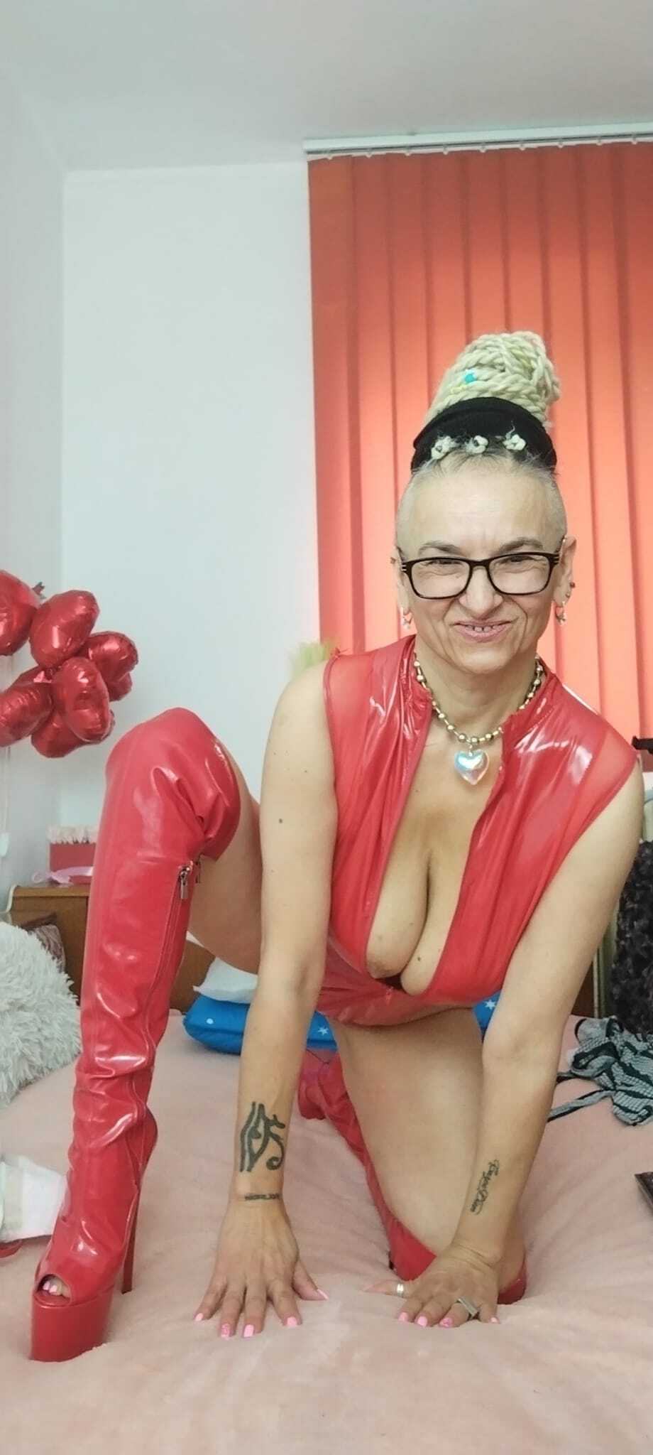 Intérprete MilfDolores Foto 7