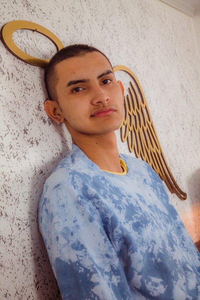 Performer saenzsexx Photo 3