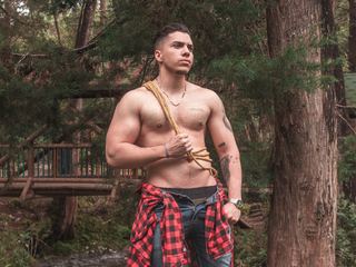 Imagen de perfil de modelo de cámara web de NoahSwagger18