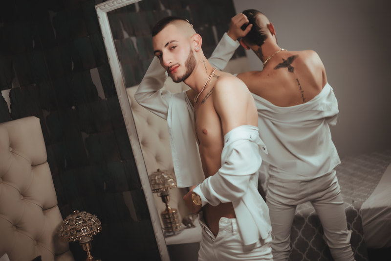 Performer Austincollen Photo 1