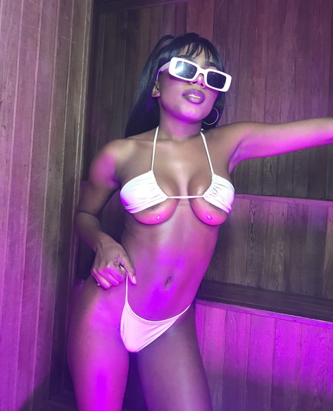 Intérprete AlessaKeyns Foto 2