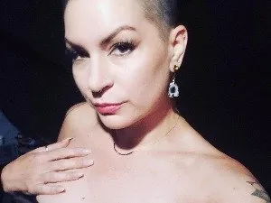 Profilbilde av TheeLadyKatrina webkamera modell