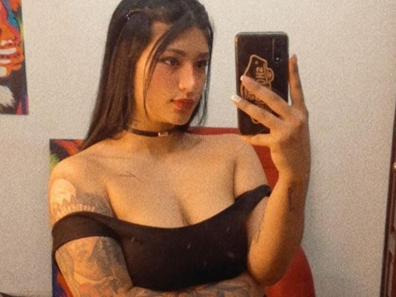 ANANYAA profielfoto van cam model 