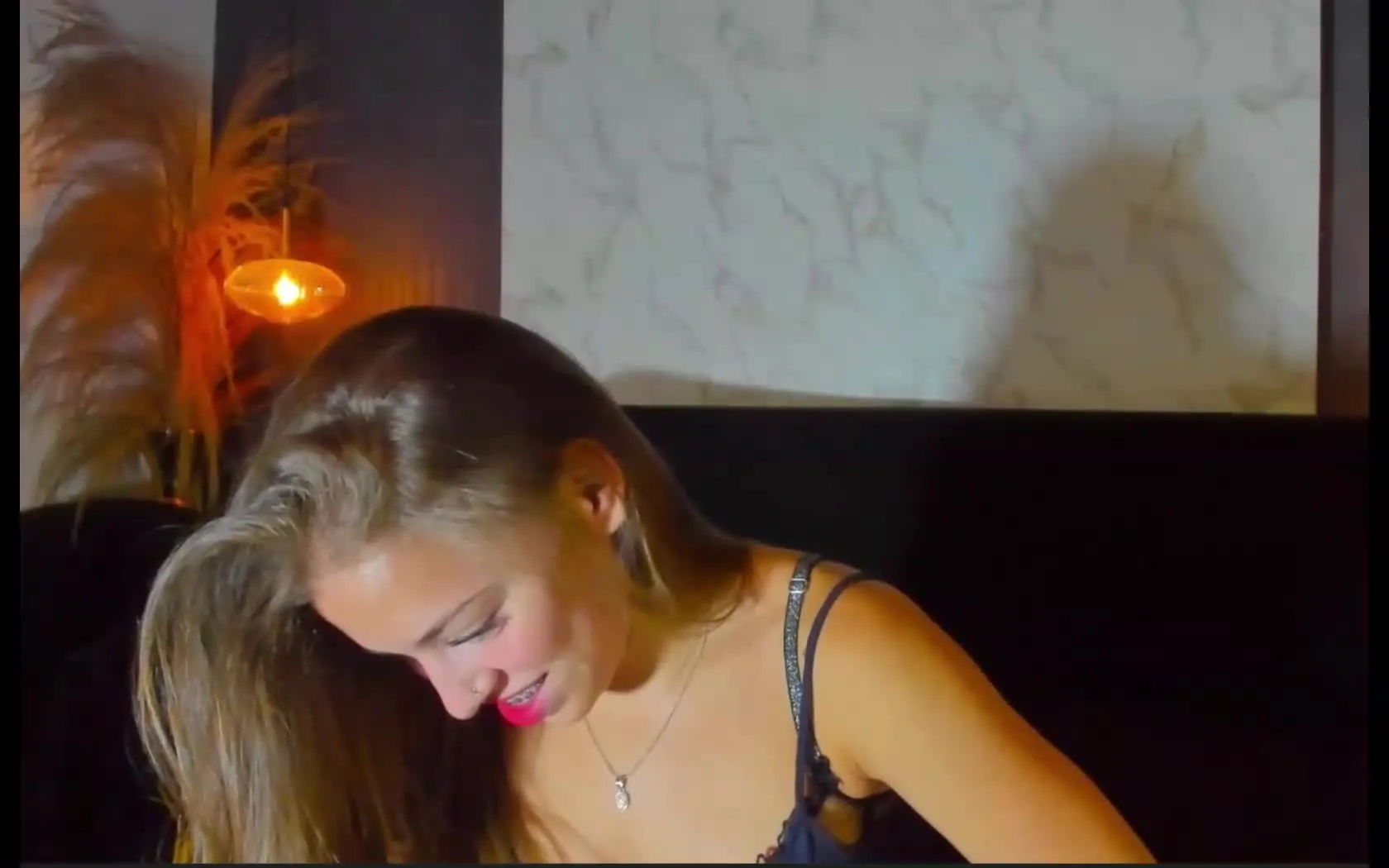 Artista Bellajjones Video 1