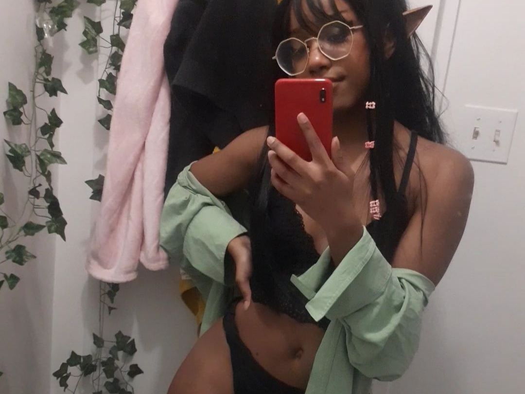 StacyValentineX profilbild på webbkameramodell