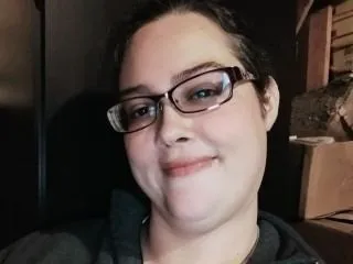 Image de profil du modèle de webcam BBWHousewife86