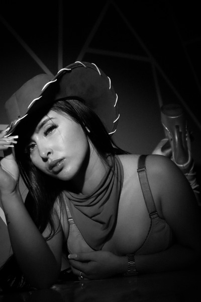 Artist KarolinaHot69 Foto 1