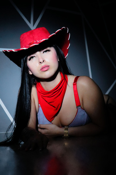 Interprete KarolinaHot69 Foto 5